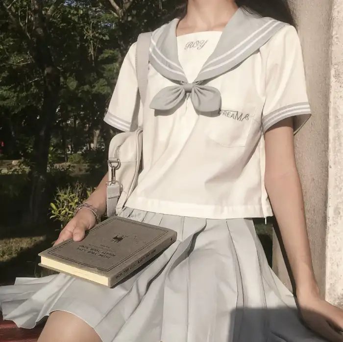 贫乏姐妹物语